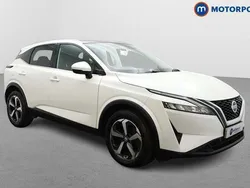 White Used 2022 Nissan Qashqai N-Connecta SUV | £17,499 (Fair price)