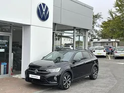 Black Used 2022 VW Taigo R-line SUV | £17,999 (Fair price)