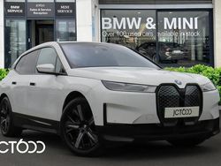 White Used 2022 BMW iX Sport Line SUV | £36,250 (Fair price)