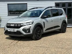 Grey Used 2023 Dacia Jogger Extreme MPV | £14,995 (Fair price)