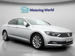 Silver Used 2017 VW Passat Business Sedan | £10,700 (Good price)