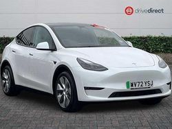 White Used 2022 Tesla Model Y Long Range AWD SUV | £25,495 (Fair price)
