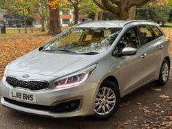 Grey Used 2024 Kia Ceed | £7,995 (Super price)