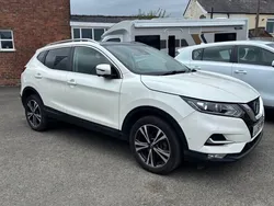 White Used 2018 Nissan Qashqai N-Connecta SUV | £9,995 (Fair price)