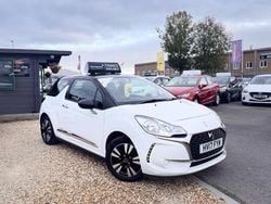 White Used 2017 DS Automobiles DS3 Chic Hatchback | £5,695 (Good price)