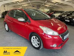 Red Used 2015 Peugeot 208 Style Hatchback | £3,500 (Fair price)