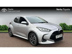 Silver Used 2022 Toyota Yaris Hybrid Design Hatchback | £17,699 (Fair price)