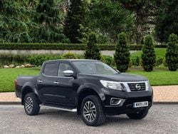 Black Used 2019 Nissan Navara N-Connecta Pickup | £11,499 (Good price)