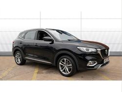 Black Used 2022 MG HS Excite SUV | £16,130 (Fair price)