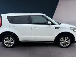 White Used 2016 Kia Soul Urban SUV | £5,995 (Fair price)