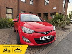 Red Used 2012 Hyundai i20 Style Hatchback | £4,700 (Fair price)
