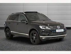 Black Used 2016 VW Touareg R-line Plus SUV | £23,990 (Fair price)