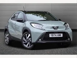 Green Used 2025 Toyota Aygo Hatchback | £14,895 (Fair price)