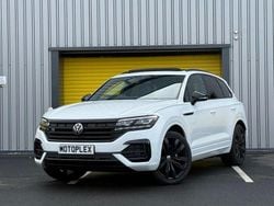 White Used 2022 VW Touareg Black Edition SUV | £41,945 (Good price)