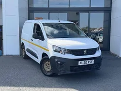 White Used 2020 Peugeot Partner MPV | £6,400 (Good price)