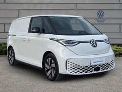 White Used 2023 VW ID. Buzz Pro MPV | £26,785 (Good price)