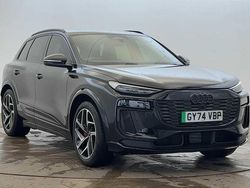 Black Used 2024 Audi Q6 e-tron Advanced SUV | £52,990 (Super price)
