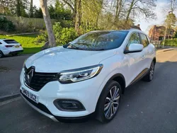 White Used 2020 Renault Kadjar Version S SUV | £14,195 (Fair price)