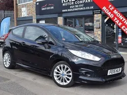 Black Used 2015 Ford Fiesta Zetec Hatchback | £3,500 (Good price)