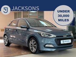 Blue Used 2015 Hyundai i20 Premium Hatchback | £7,990 (Good price)