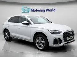 White Used 2021 Audi Q5 S-Line SUV | £26,300 (Fair price)