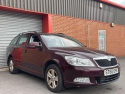 Maroon Used 2011 Skoda Octavia Estate | £2,495 (Good price)