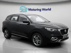 Black Used 2022 MG HS Exclusive SUV | £16,500 (Fair price)