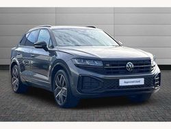 Grey Used 2025 VW Touareg Black Edition SUV | £53,490 (Fair price)