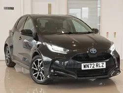 Black Used 2022 Toyota Yaris Hybrid Design Hatchback | £16,498 (Fair price)