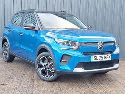 Metallic bright blue New 2025 Citroën e-C3 Hatchback | £18,498 (Fair price)