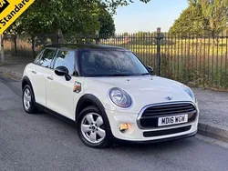 White Used 2016 Mini Cooper Hatch Hatchback | £5,995 (Fair price)