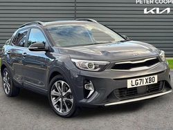 Grey Used 2021 Kia Stonic SUV | £14,491 (Fair price)
