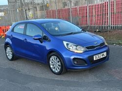 Blue Used 2013 Kia Rio 2 Hatchback | £2,995 (Good price)