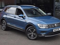 Blue Used 2019 VW Tiguan Allspace SE SUV | £18,990 (Fair price)