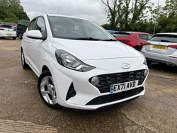 White Used 2022 Hyundai i10 SE Hatchback | £12,790 (Fair price)