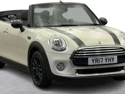 Pepper white Used 2017 Mini Cooper Cabriolet Chili Cabriolet | £9,475 (Fair price)