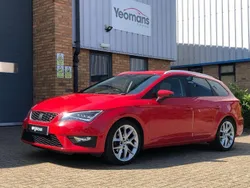 Red Used 2016 Seat Leon FR Sport Estate | £9,491 (Good price)