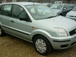 Used 2002 Ford Fusion Estate | £2,495 (A bit pricey)