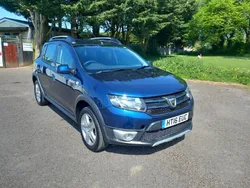 Blue Used 2016 Dacia Sandero Lauréate Hatchback | £4,995 (Fair price)