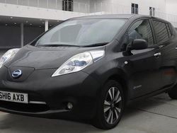 Black Used 2016 Nissan Leaf Tekna Hatchback | £3,798 (A bit pricey)
