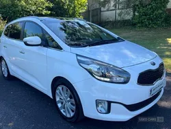 White Used 2015 Kia Carens 3 MPV | £5,250 (A bit pricey)