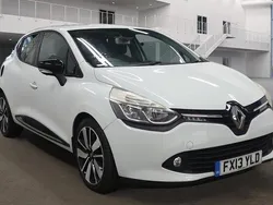 White Used 2013 Renault Clio IV Dynamique Hatchback | £3,287 (Fair price)