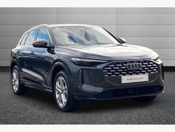 Volcano grey Used 2025 Audi Q5 Sport SUV | £46,995
