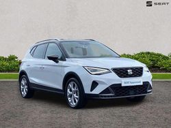 White Used 2022 Seat Arona FR SUV | £14,000 (Fair price)