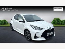 White Used 2022 Toyota Yaris Hybrid Design Hatchback | £18,949 (Fair price)