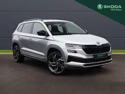 Brilliant silver metallic Used 2025 Skoda Karoq SportLine SUV | £28,995 (Fair price)