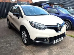 White Used 2014 Renault Captur Dynamique SUV | £4,995 (Fair price)