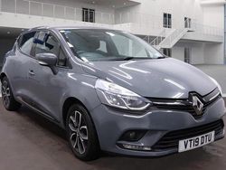 Grey Used 2019 Renault Clio IV Play Hatchback | £6,399 (Fair price)
