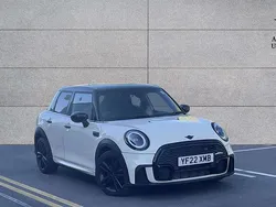 White Used 2022 Mini Cooper Hatch Hatchback | £18,892 (Fair price)