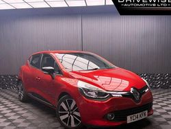 Red Used 2014 Renault Clio IV Dynamique Hatchback | £4,950 (Fair price)